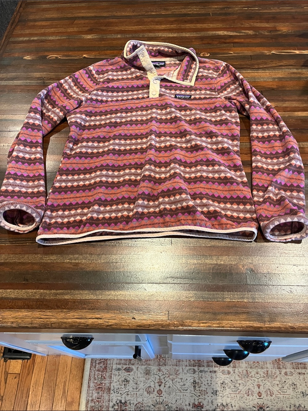 Women’s Patagonia Zip-Neck Fleece - Pink & Brown Geometric large